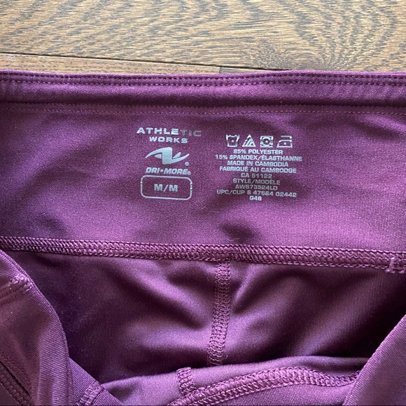 Athletic Works - Workout Capris - Picture 3 of 4